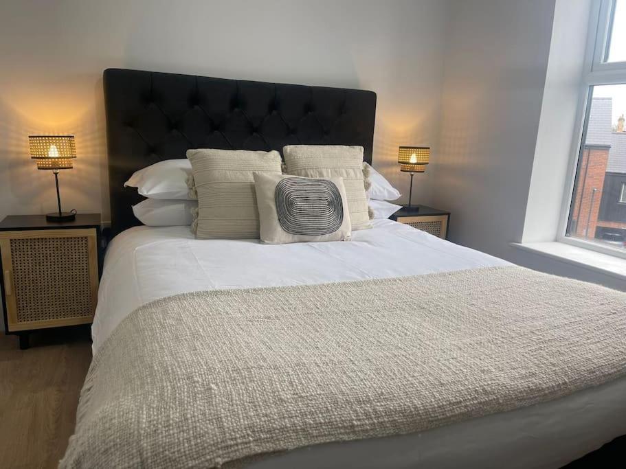 Trendy Apartment In Cardiff Free Parking Eksteriør bilde