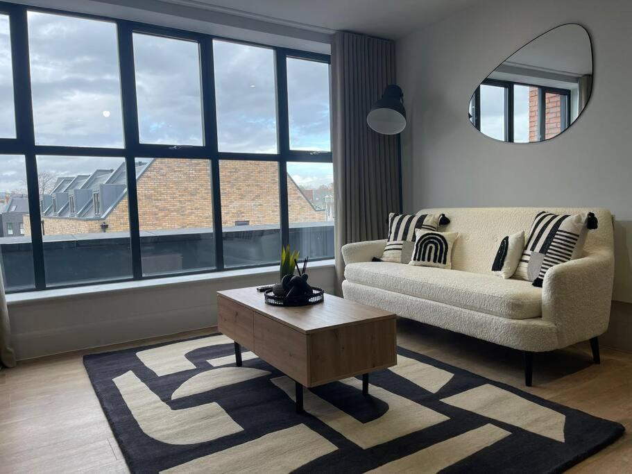 Trendy Apartment In Cardiff Free Parking Eksteriør bilde